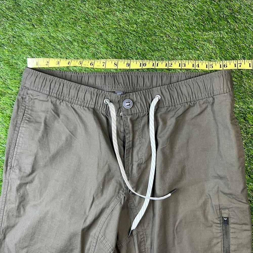 Vuori Pants Mens Large Green Technical Climber Performance Stretch Woven V442 - Picture 4 of 5